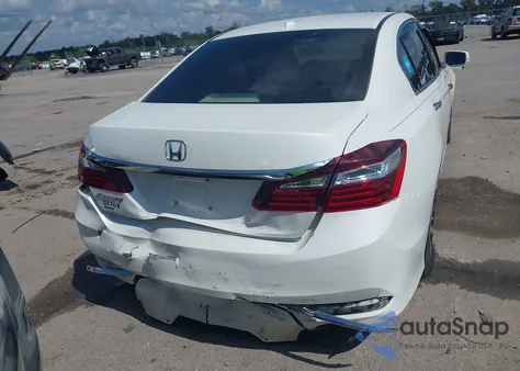 2016 Honda Accord Ex-L z USA, uszkodzony, nr VIN 1HGCR2F82GA130993